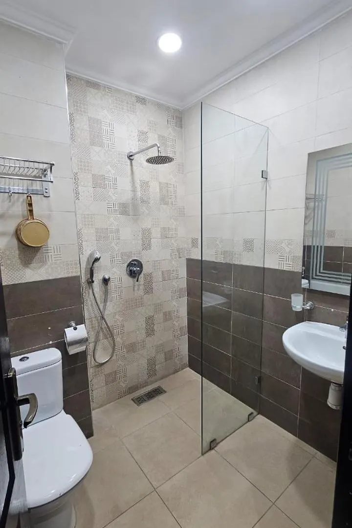 אסאוירה Hossen Appartement 0*,